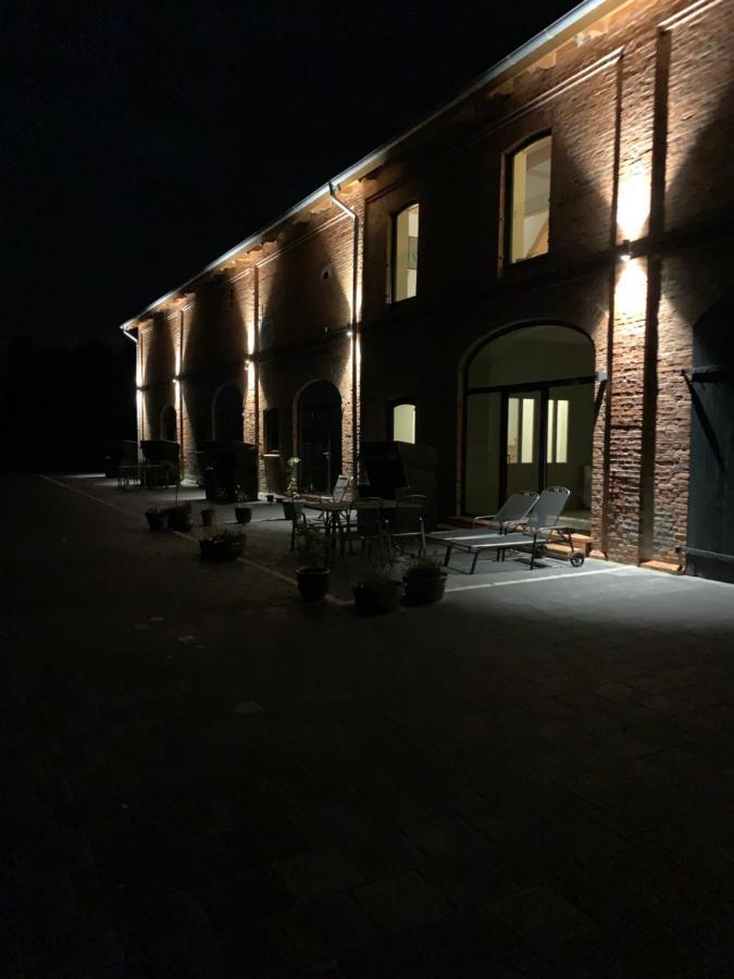 3 Am Herrenhaus Ahrensboek Ahrensbok